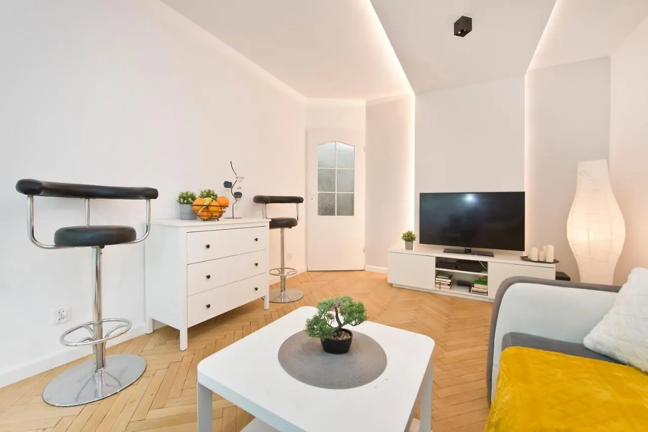 Apartment Yourapart Krolewska 45 Warsaw